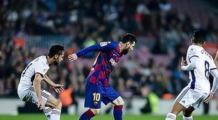 先用一个假 先用一个假